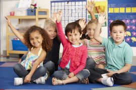 Obserwacja zajęć w przedszkolu – w jakim terminie dyrektor powinien omówić ją z nauczycielem?